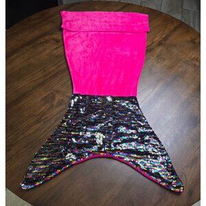 ArtCreativity Mermaid Tail Wearable Blanket, 1pc, Cozy Mermaid Blanket with Colo